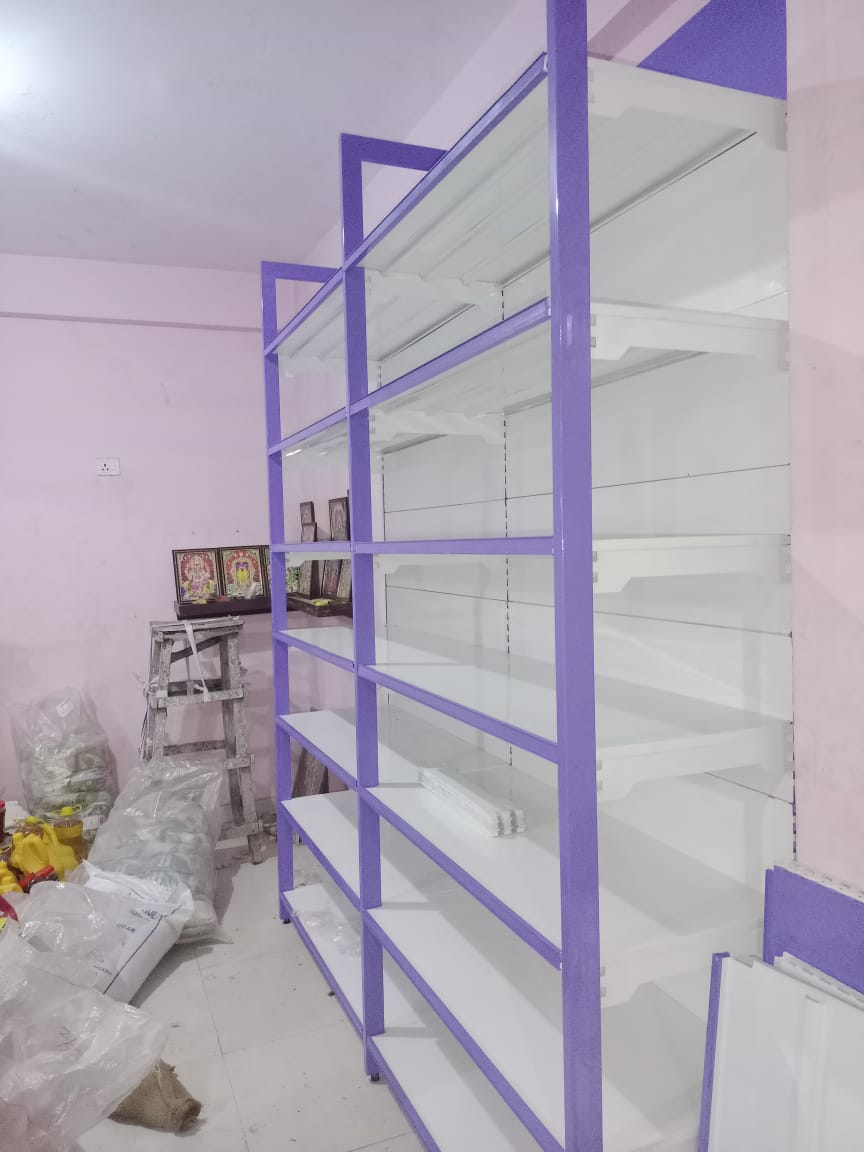 Center Hyper Storage Rack